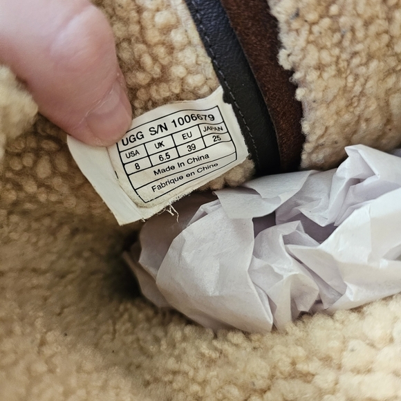 UGG Chancery Bomber Stout Brown Leather Zipper Sheepskin Boots - Picture 9 of 9